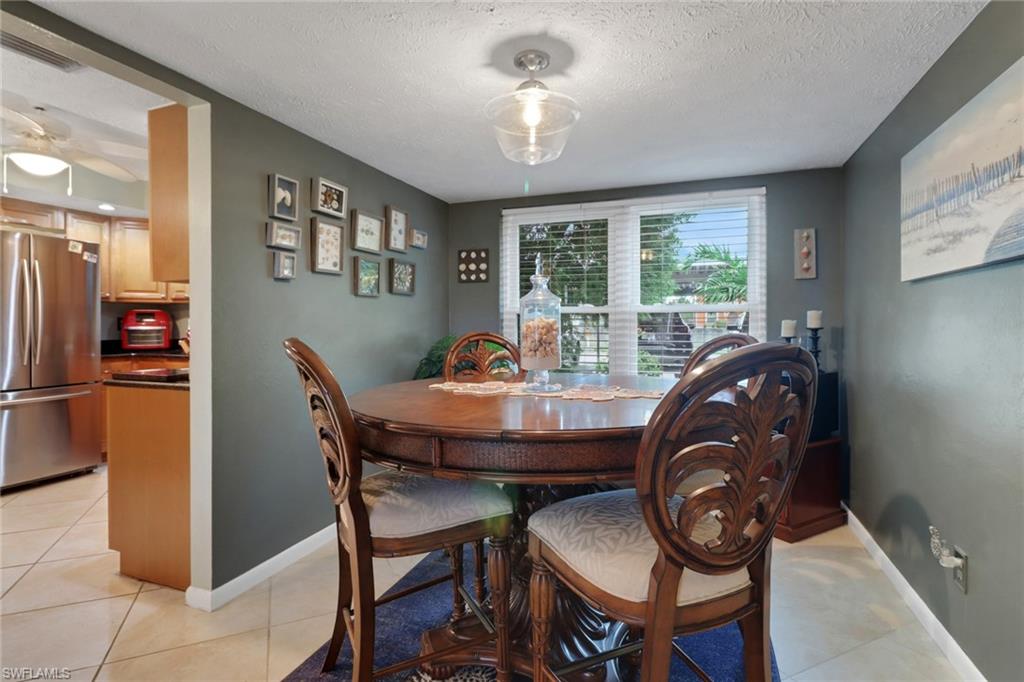 CORAL HARBOR CONDO - Residential