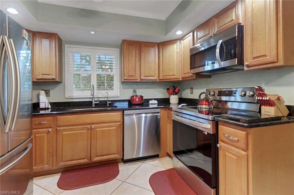 CORAL HARBOR CONDO - Residential