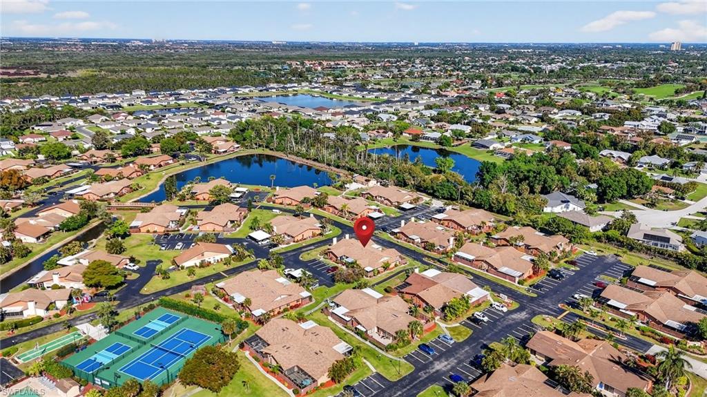 ROYAL WOODS - Residential