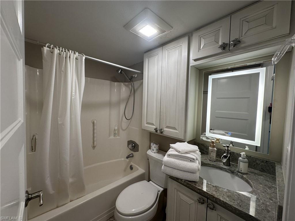 ESTERO COVE CONDO - Residential