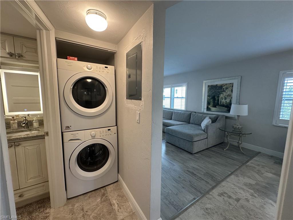 ESTERO COVE CONDO - Residential