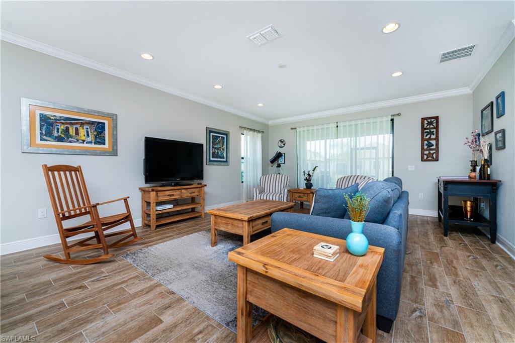 PORT CHARLOTTE - Residential