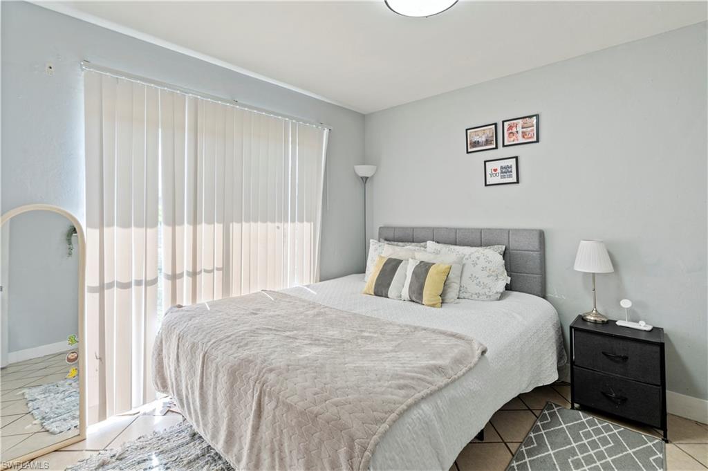 PINE MANOR - Residential Income