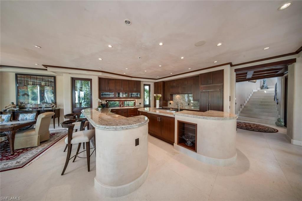 AQUALANE SHORES - Residential