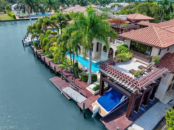 AQUALANE SHORES - Residential