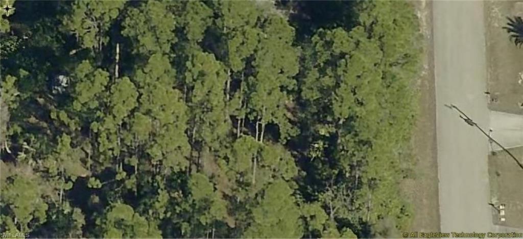 LEHIGH ACRES - Land