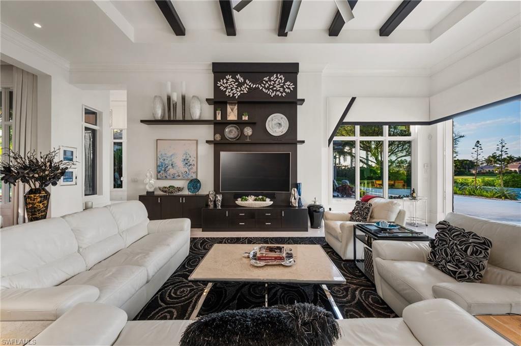 QUAIL WEST - Residential