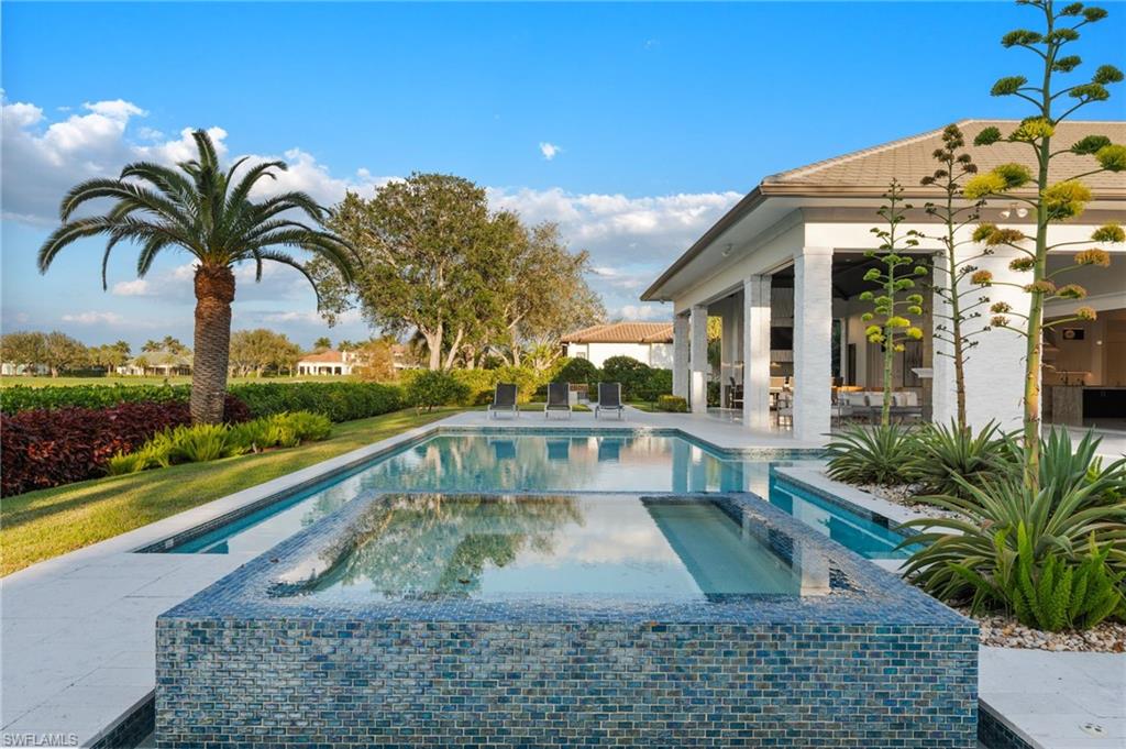 QUAIL WEST - Residential