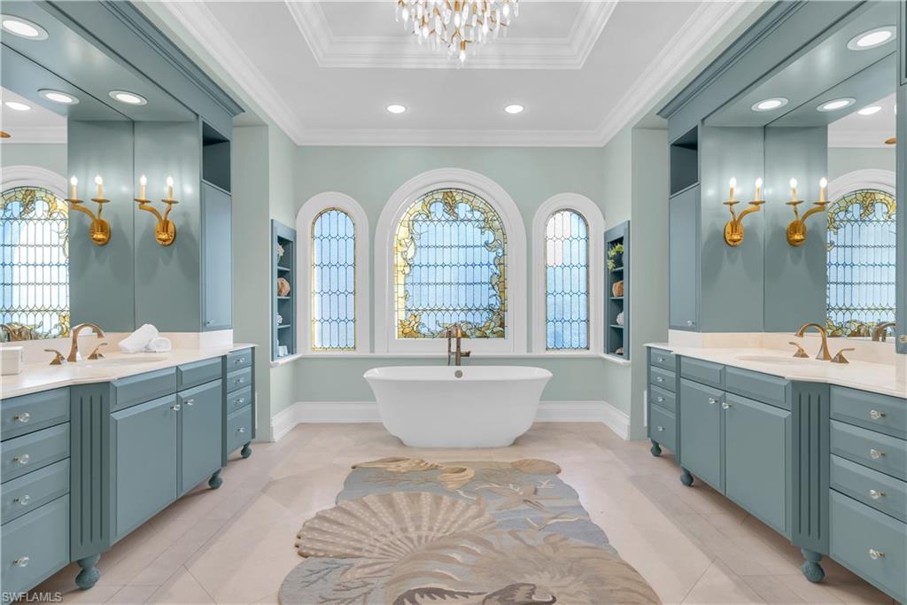 OLDE NAPLES - Residential