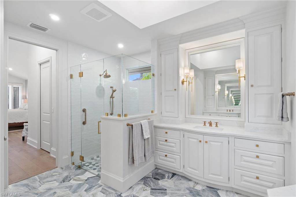 OAKMONT - Residential