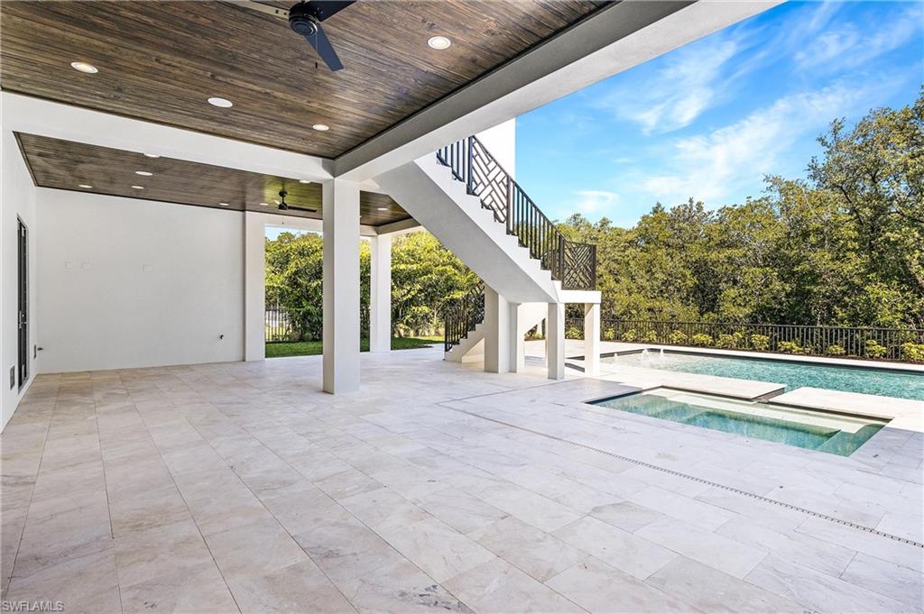SOUTHPORT ON THE BAY - Residential