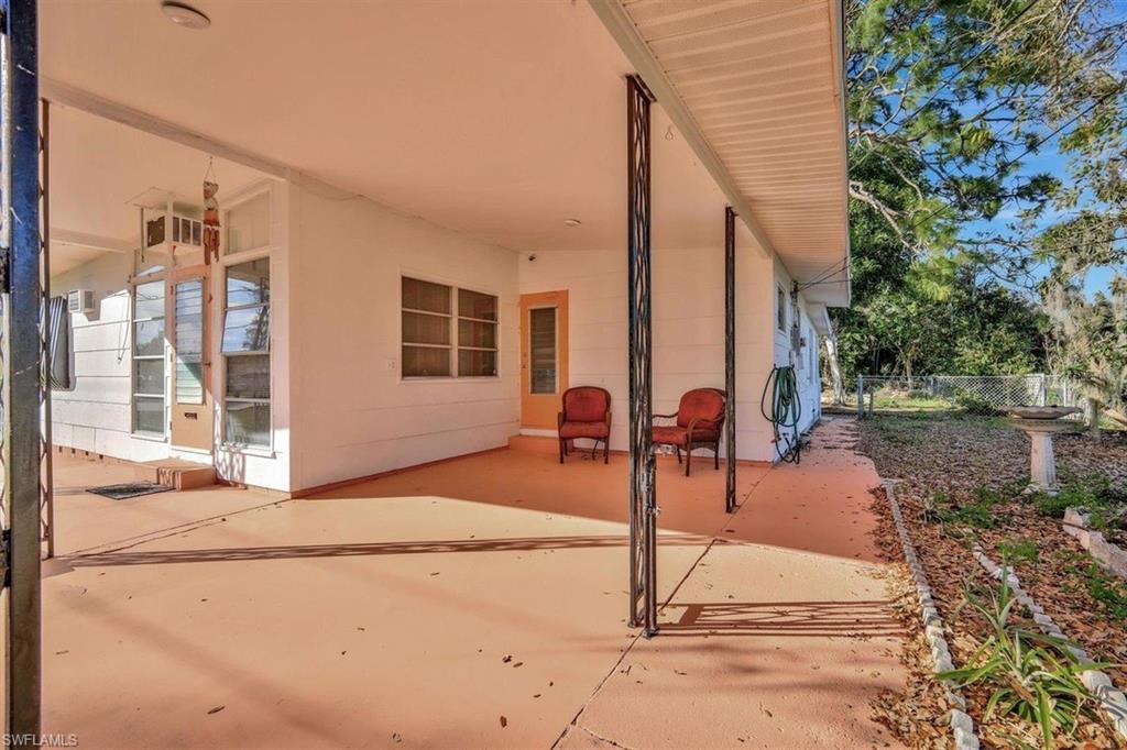NORTH FORT MYERS - Residential Lease