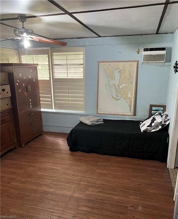 NORTH FORT MYERS - Residential Lease