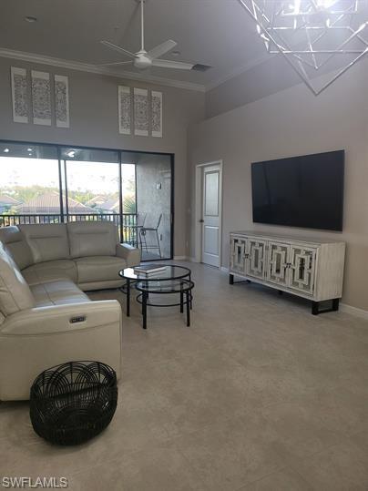 ESPLANADE - Residential Lease