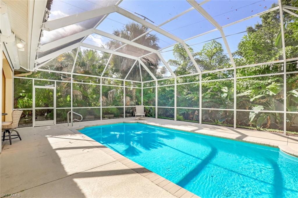 NAPLES PARK - Residential