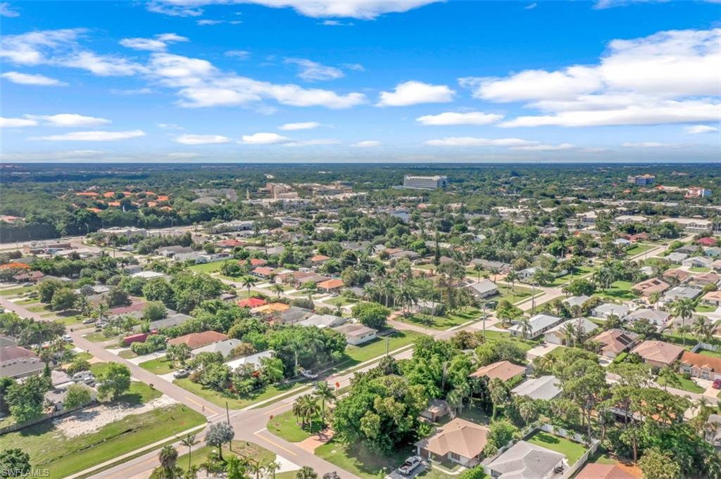 NAPLES PARK - Residential