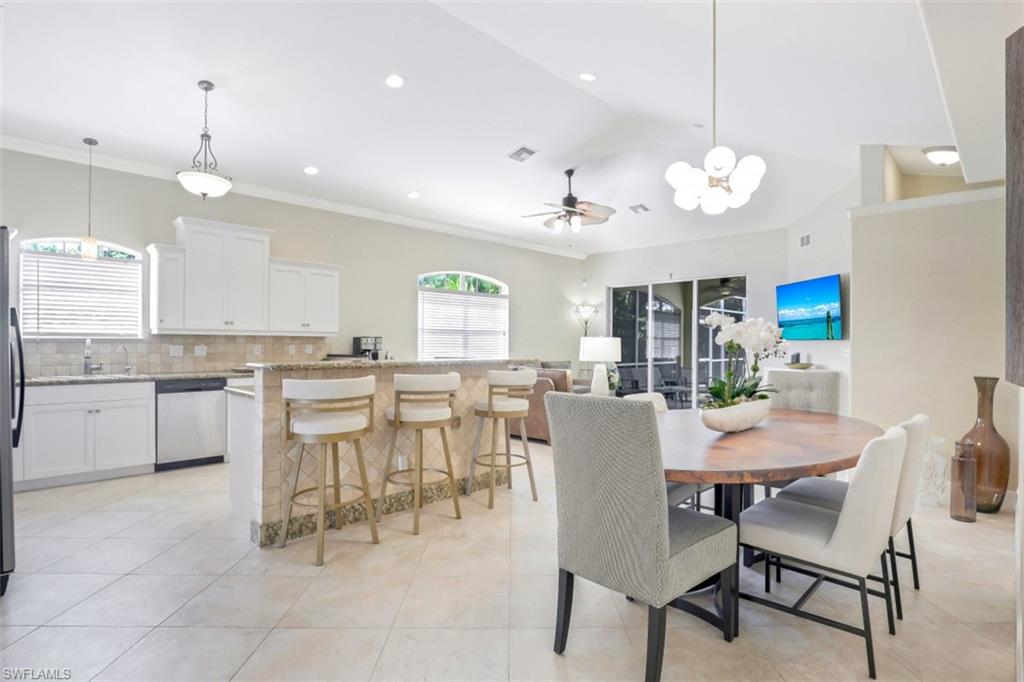 NAPLES PARK - Residential
