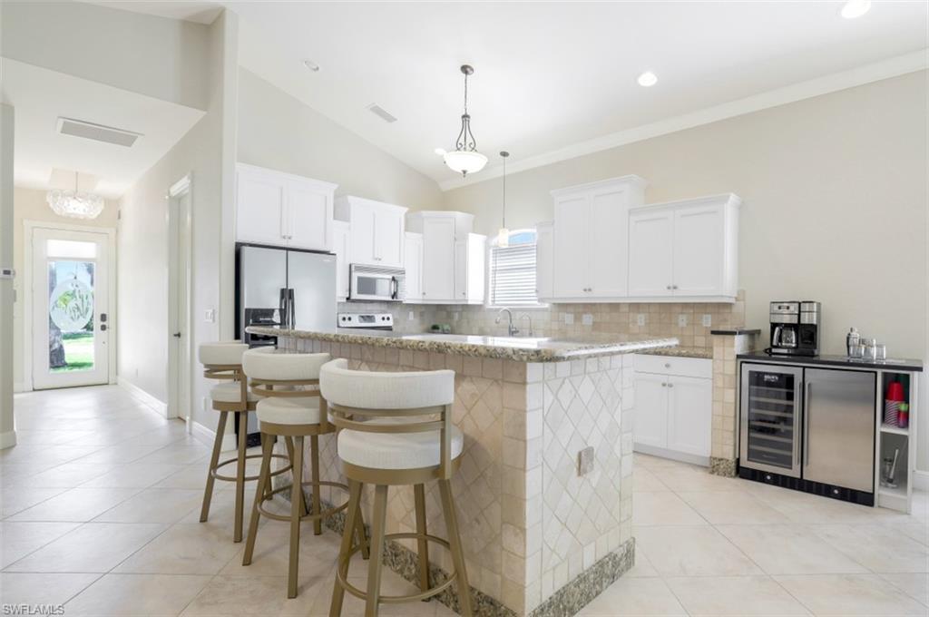 NAPLES PARK - Residential