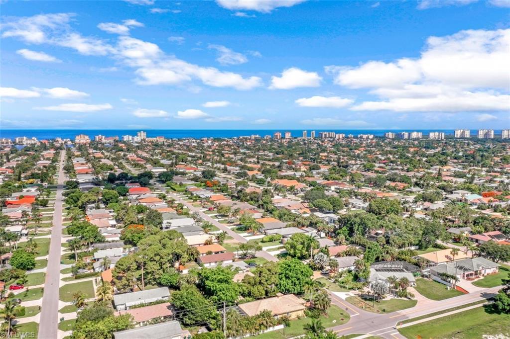NAPLES PARK - Residential