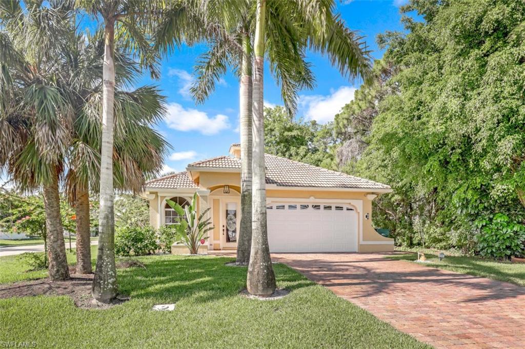 NAPLES PARK - Residential
