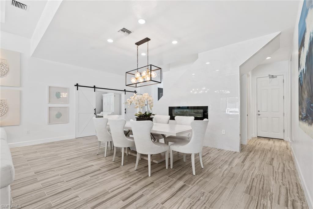 CORKSCREW SHORES - Residential