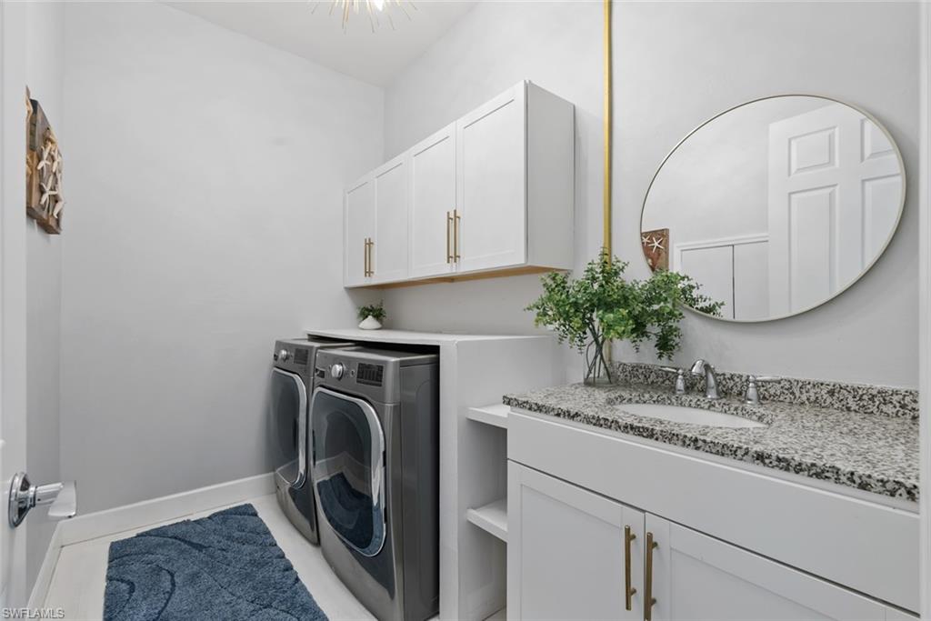 CORKSCREW SHORES - Residential