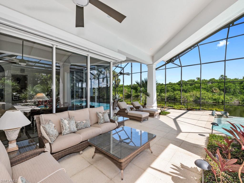 BAY WOODS - Residential