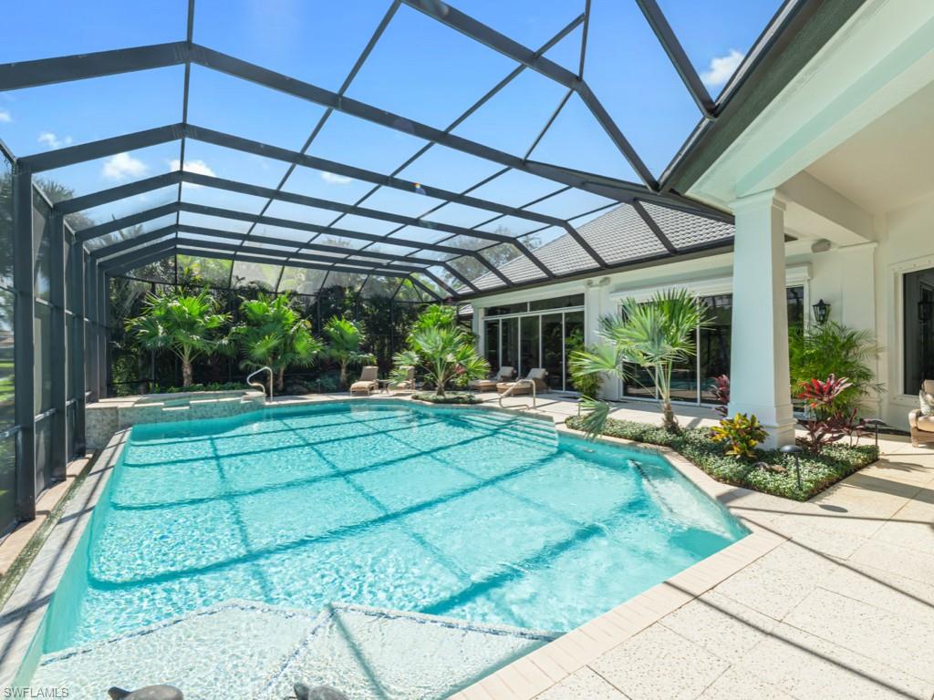 BAY WOODS - Residential