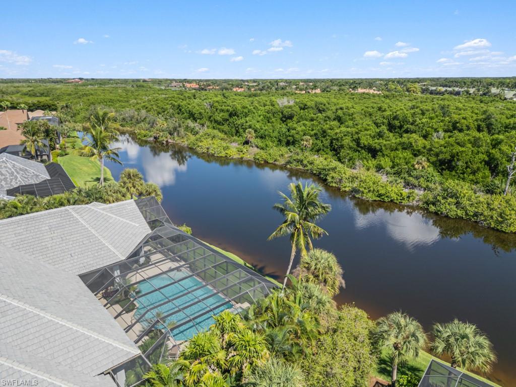 BAY WOODS - Residential