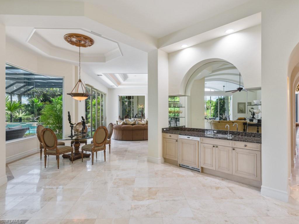 BAY WOODS - Residential
