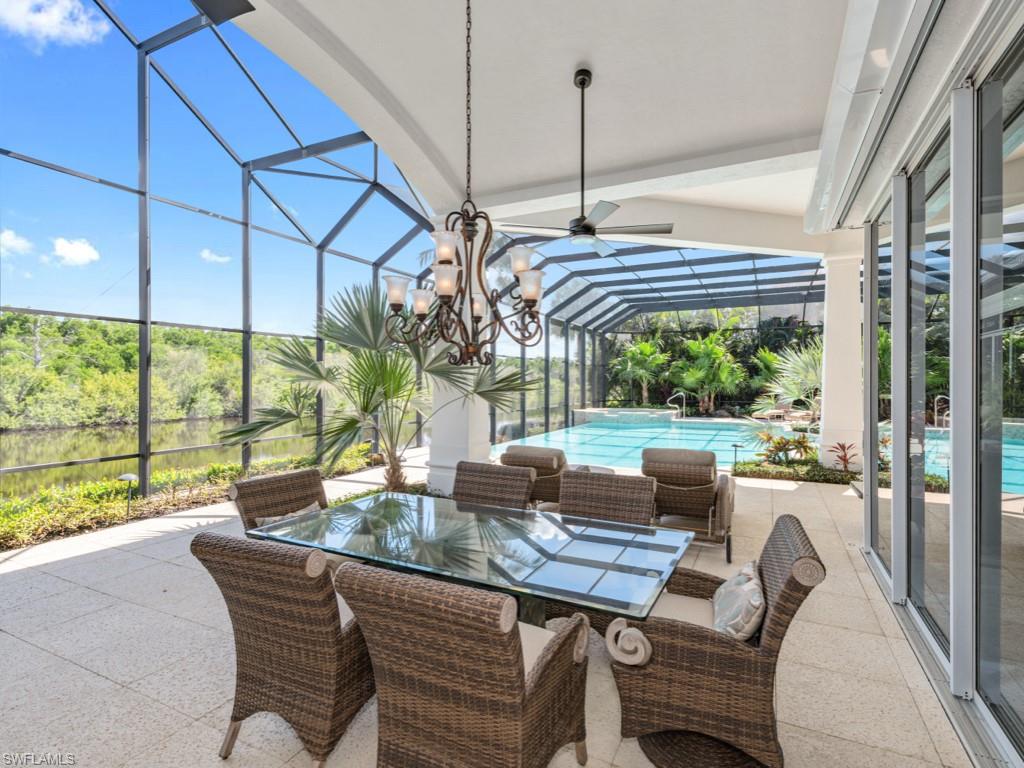 BAY WOODS - Residential