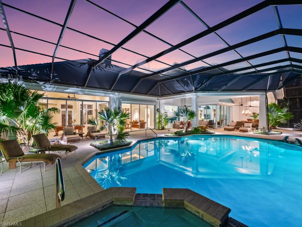 BAY WOODS - Residential