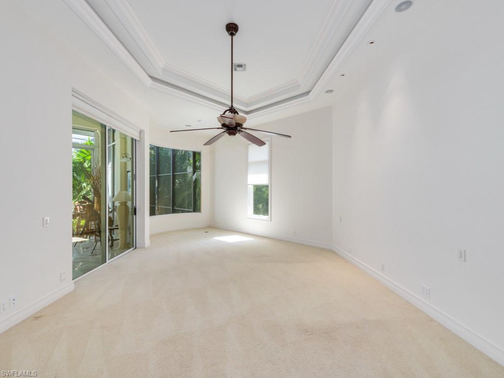 BAY WOODS - Residential