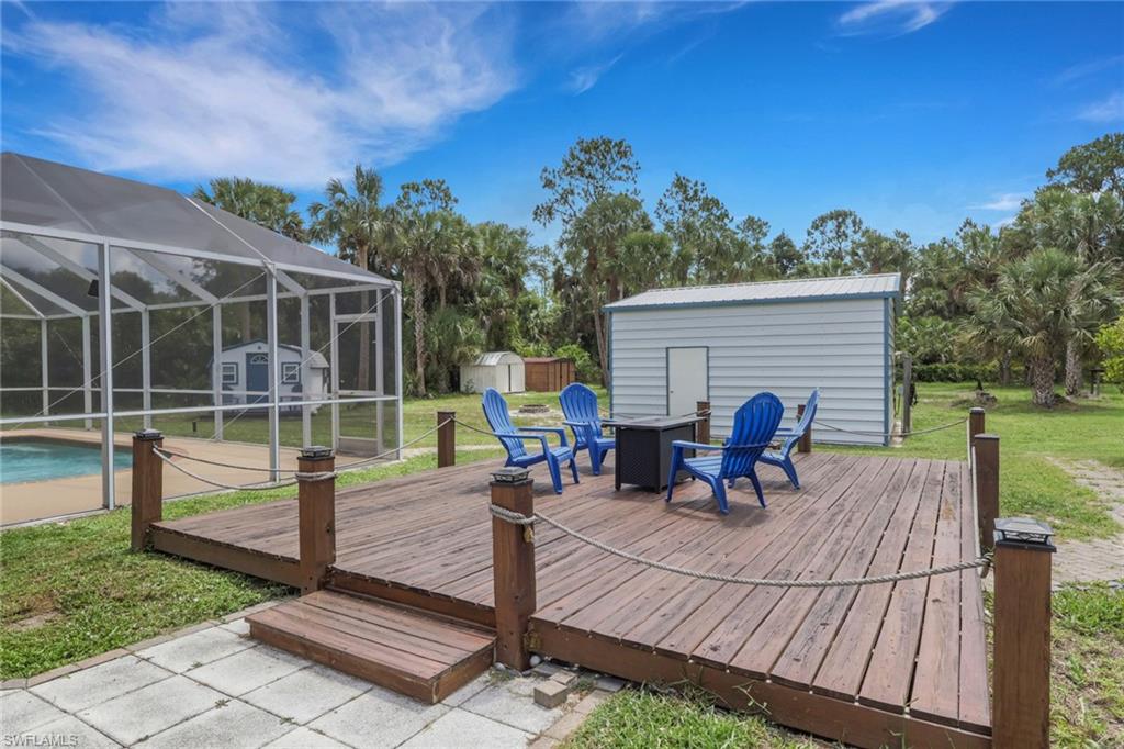 GOLDEN GATE ESTATES - Residential