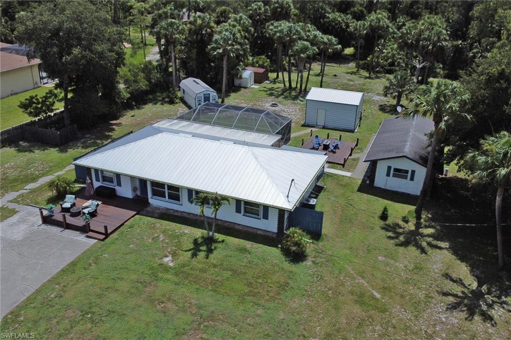 GOLDEN GATE ESTATES - Residential