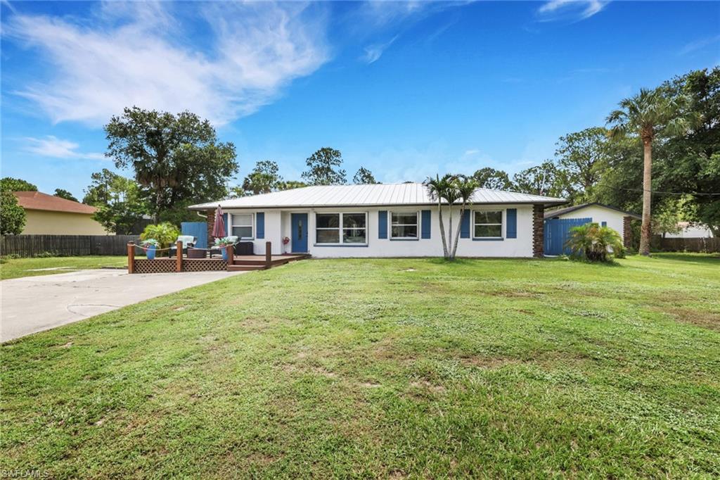 GOLDEN GATE ESTATES - Residential