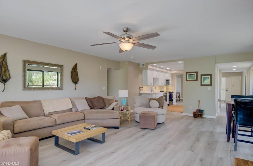 CYPRESS CONDO - Residential
