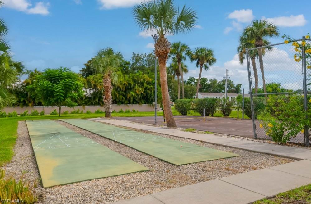 CYPRESS CONDO - Residential