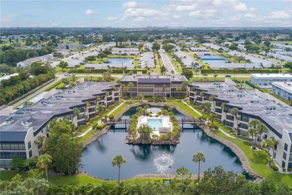 CYPRESS CONDO - Residential