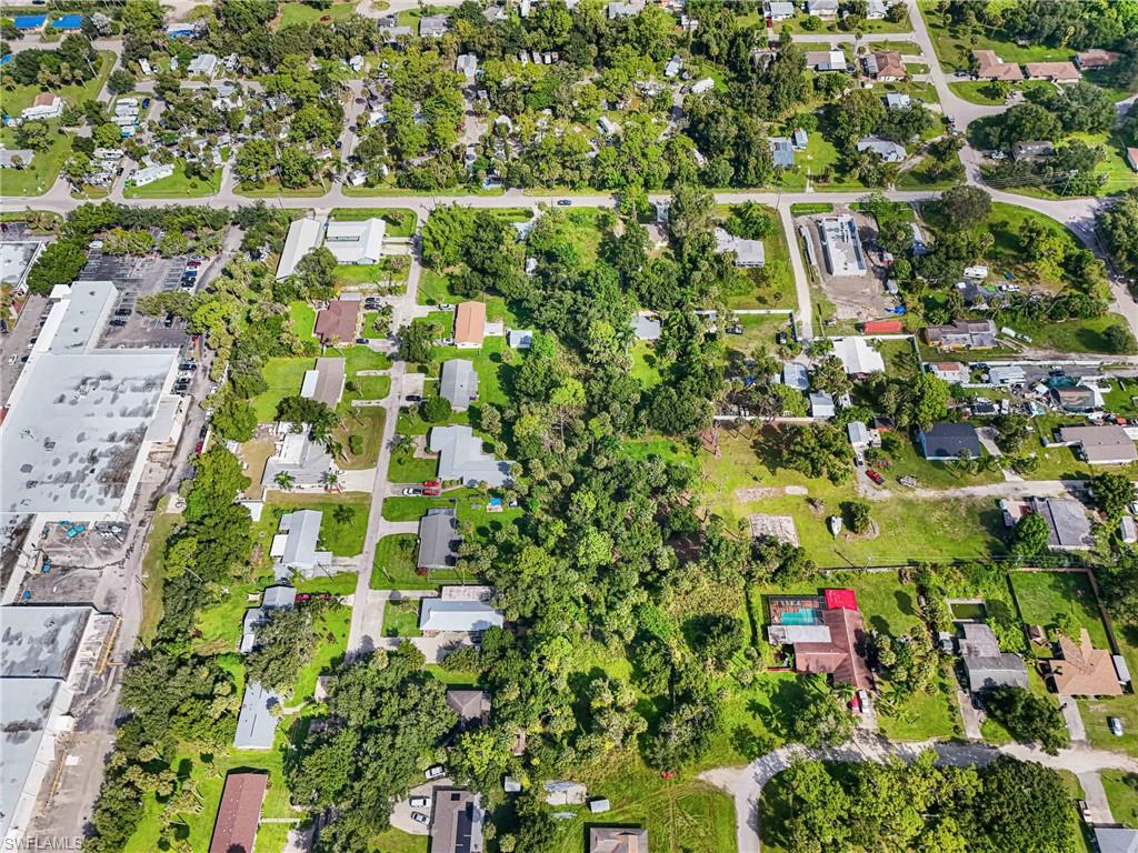 NORTH FORT MYERS - Land