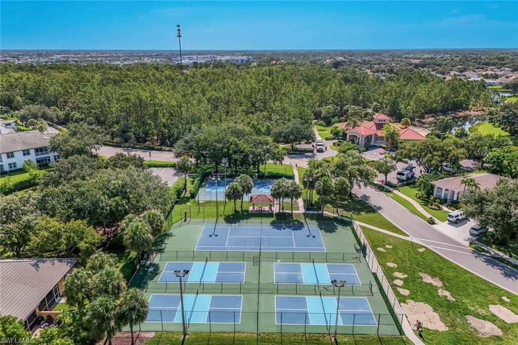 PEBBLEBROOKE LAKES - Residential