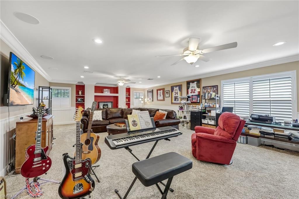PEBBLEBROOKE LAKES - Residential