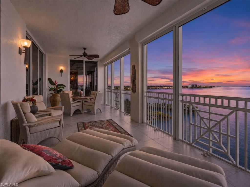 THE SHORES - Residential