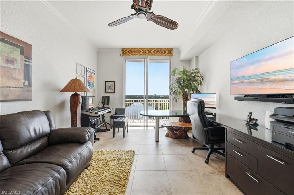 THE SHORES - Residential