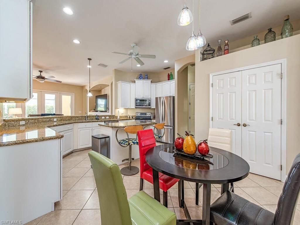 PEBBLEBROOKE LAKES - Residential