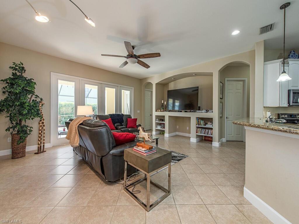 PEBBLEBROOKE LAKES - Residential