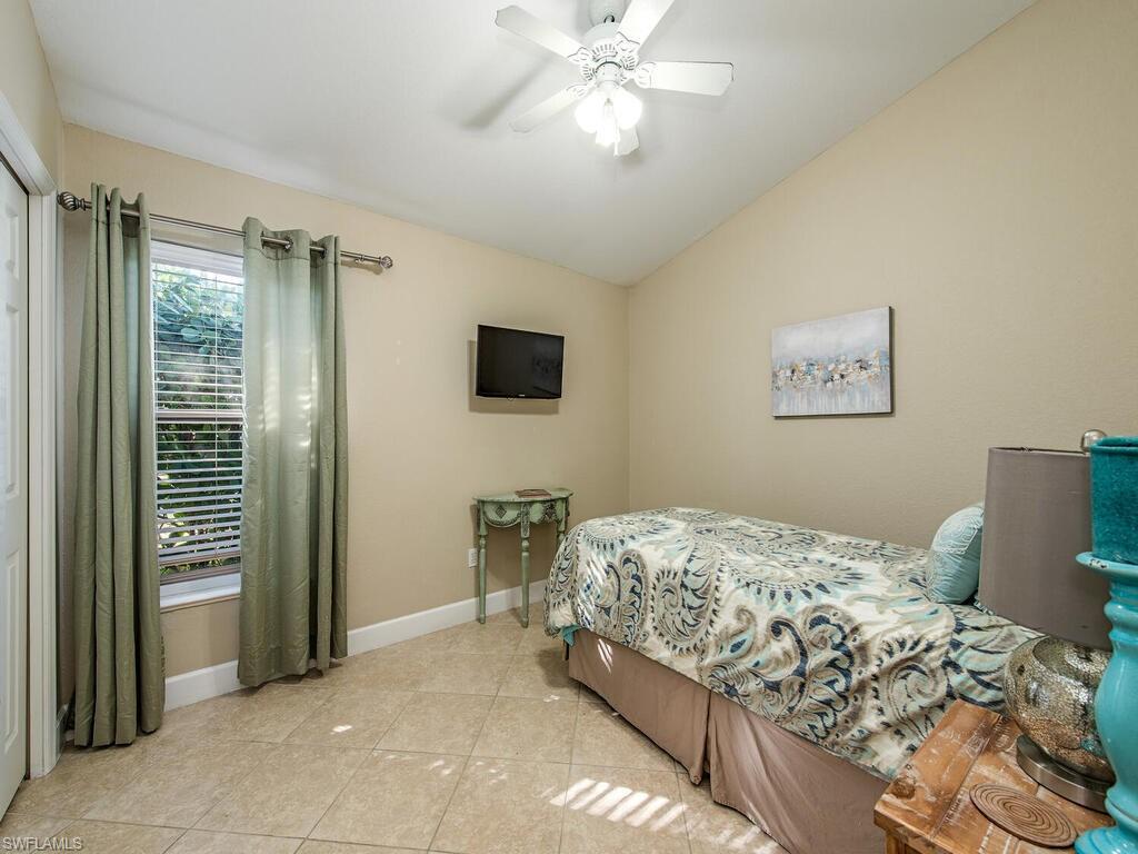 PEBBLEBROOKE LAKES - Residential