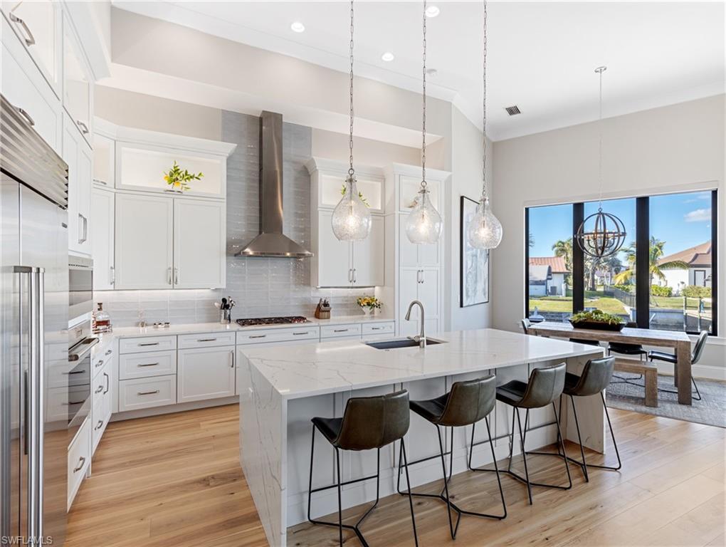 TOWN AND RIVER - Residential