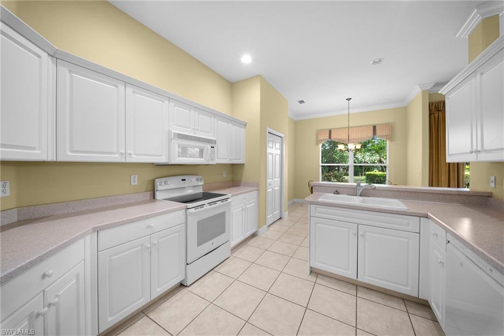 FOUNTAIN LAKES TR H - Residential