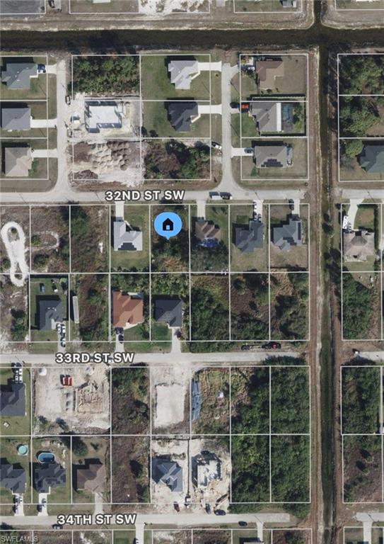 LEHIGH ACRES - Land